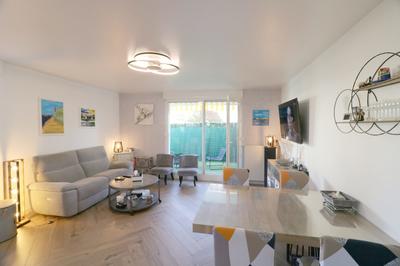 Appartement - 82 m² - 4 pièces