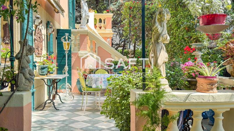 Maison - 192 m² - 8 pièces