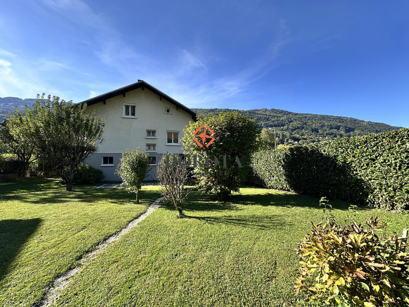 Maison ancienne - 150 m² - 6 pièces