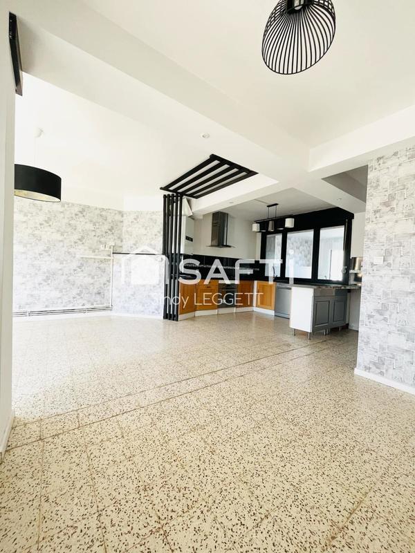 Maison - 105 m² - 5 pièces