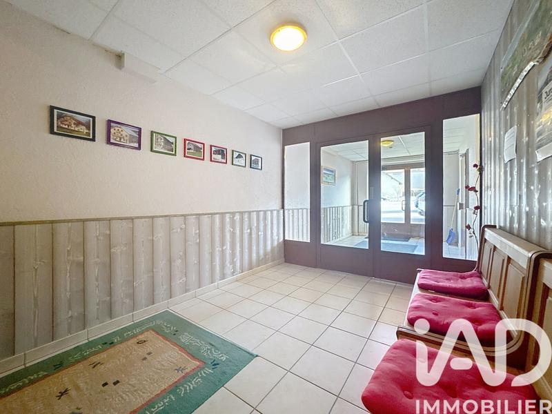 Maison - 300 m² - 21 pièces