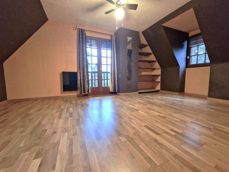 Maison ancienne - 170 m² - 6 pièces