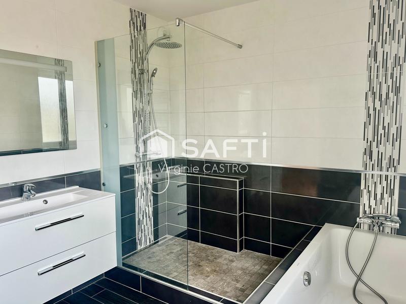 Maison - 139 m² - 6 pièces