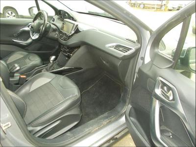 Peugeot 2008 1.2 Vti 110 Cv Allure