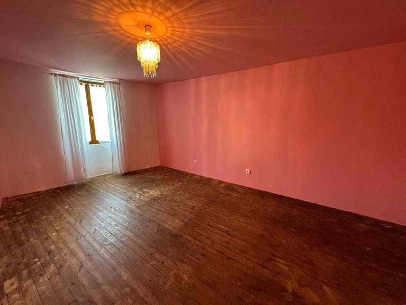 Maison - 168 m² - 6 pièces