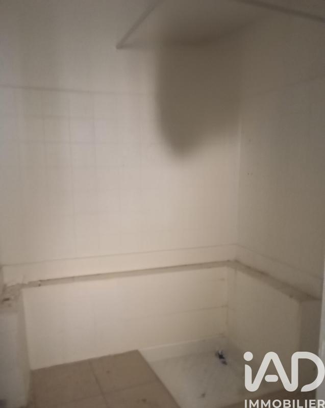 Maison - 300 m² - 11 pièces