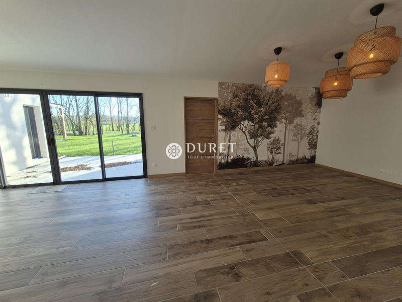 Maison - 149 m² - 6 pièces