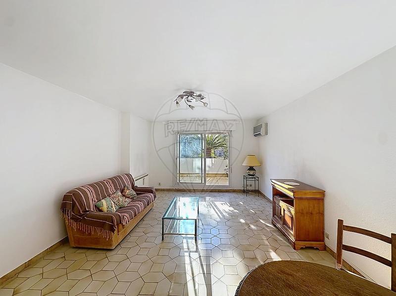 Appartement - 85 m² - 4 pièces