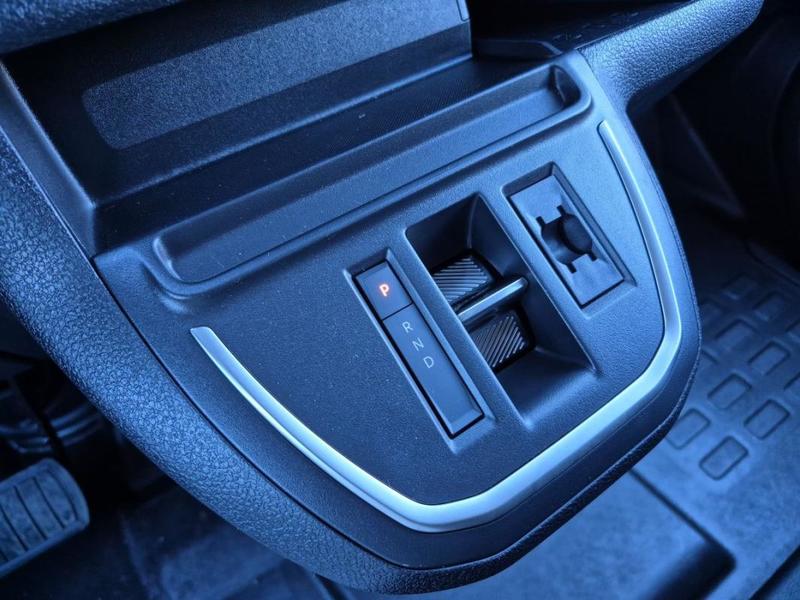 Citroën Jumpy III m BlueHDi 145 s&amp;amp;S Caf Eat8 Type-H Pack