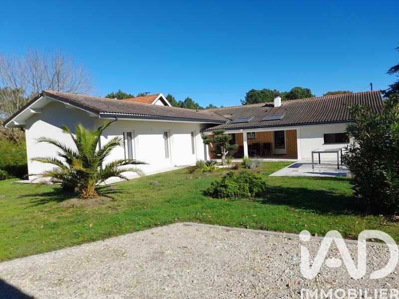 Maison - 149 m² - 7 pièces