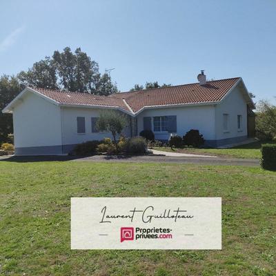 Maison - 177 m² - 8 pièces