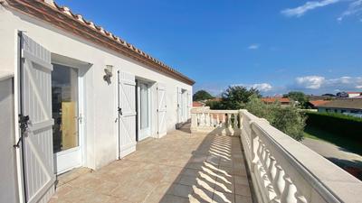 Villa - 208 m² - 6 pièces
