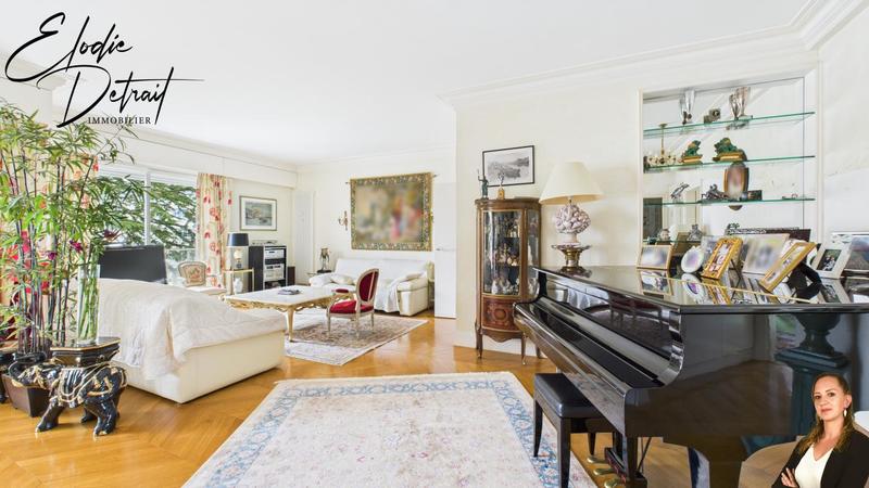 Appartement - 188 m² - 6 pièces