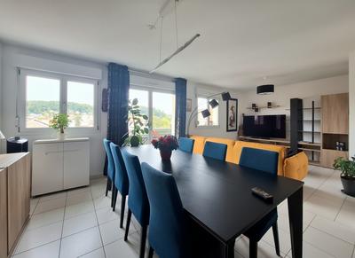 Appartement - 80 m² - 3 pièces