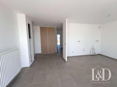 Appartement - 75 m² - 3 pièces