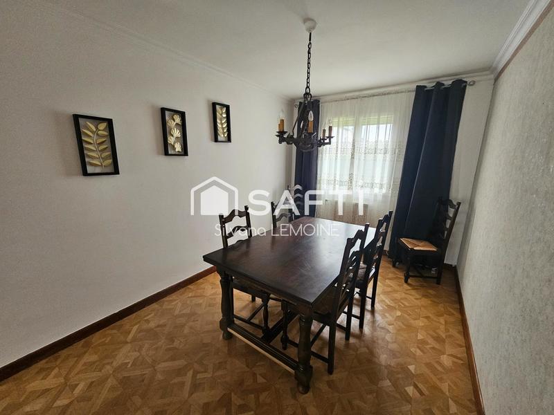 Maison - 94 m² - 4 pièces