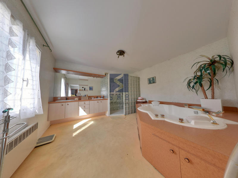 Maison - 160 m² - 7 pièces