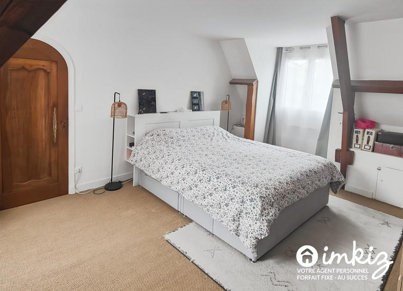 Maison - 227 m² - 7 pièces