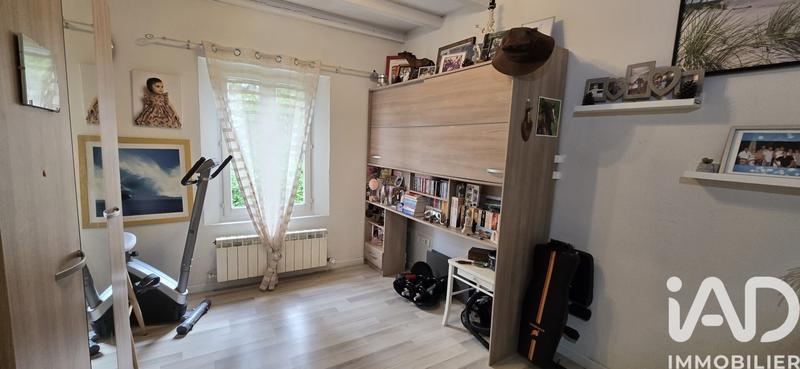 Maison - 232 m² - 13 pièces