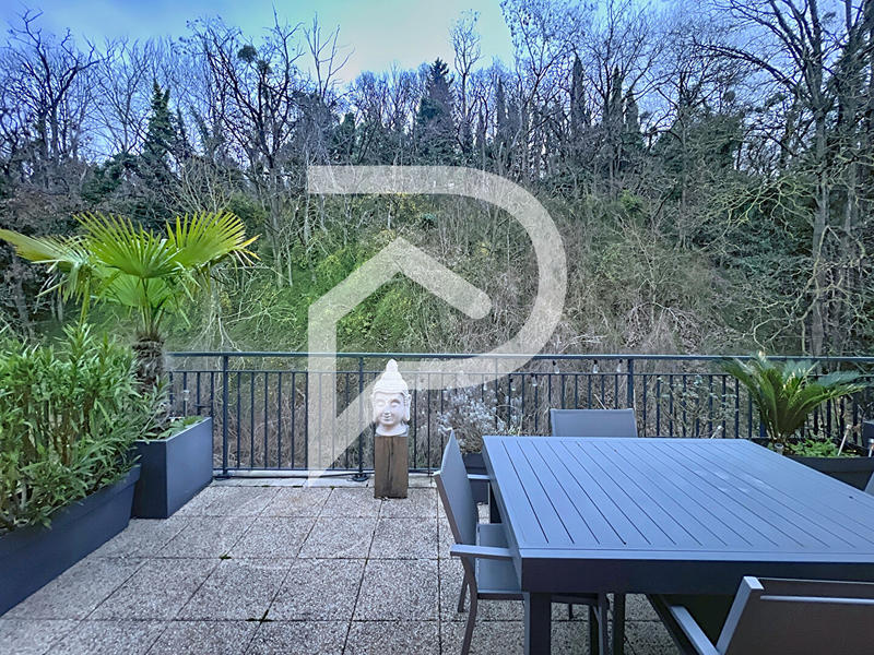 Appartement - 92 m² - 3 pièces