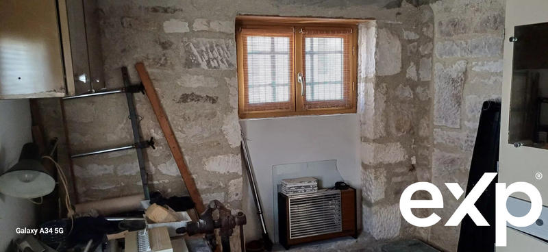 Maison traditionnelle - 179 m² - 7 pièces