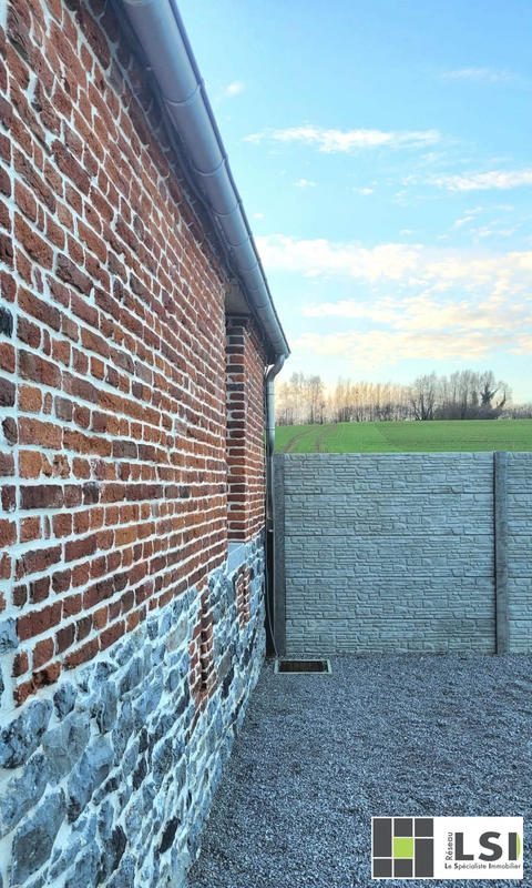 Maison - 245 m² - 8 pièces