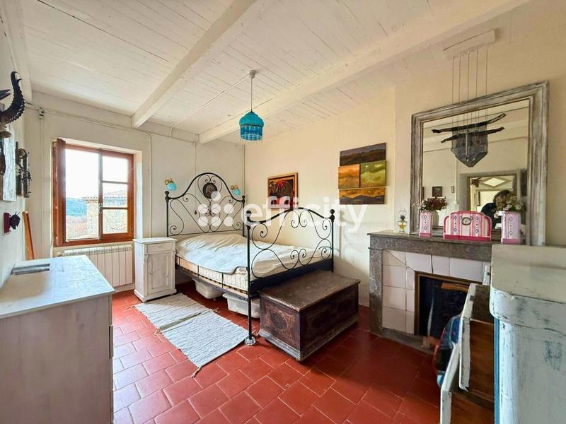 Maison - 73 m² - 5 pièces