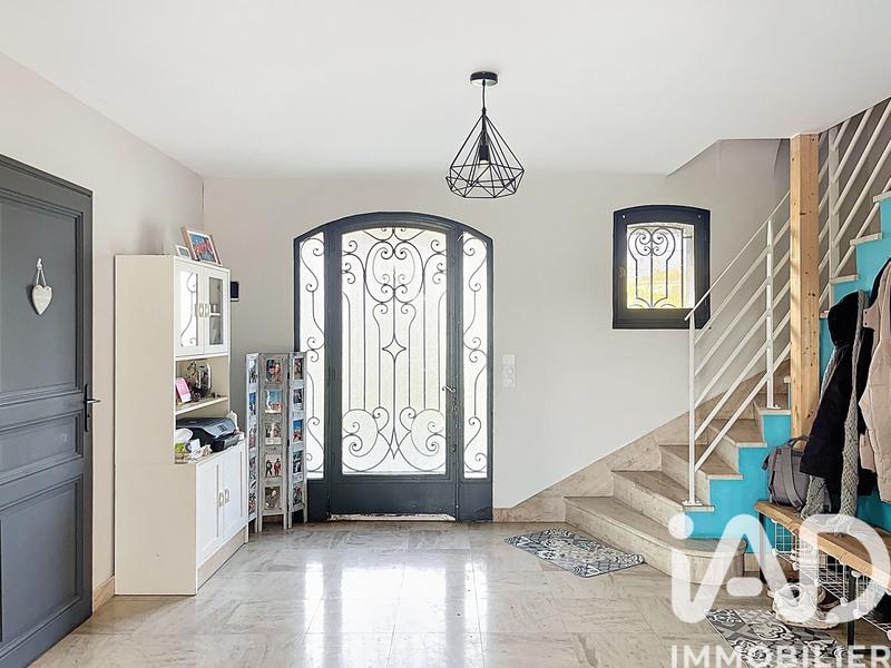 Maison - 186 m² - 7 pièces