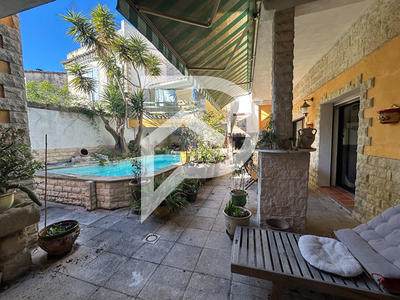 Maison de ville - 120 m² - 5 pièces