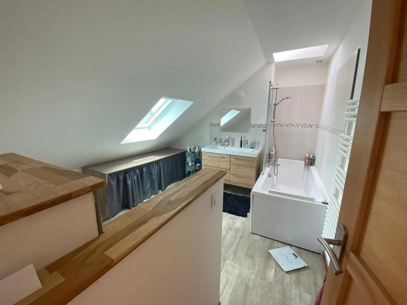 Maison - 160 m² - 7 pièces