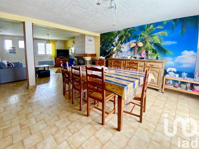 Maison - 96 m² - 6 pièces