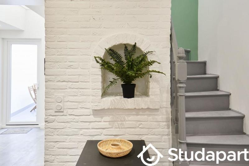 Chambre - 11 m² - 1 pièce