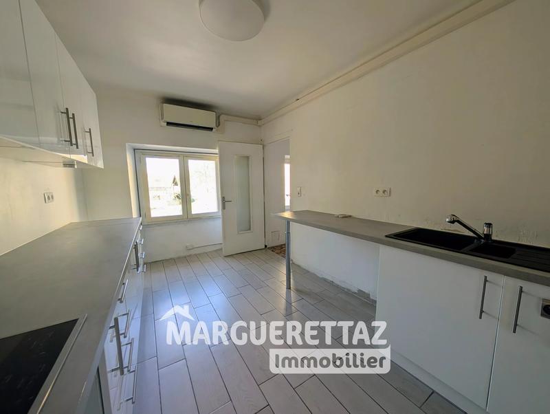 Maison jumelée - 100 m² - 4 pièces