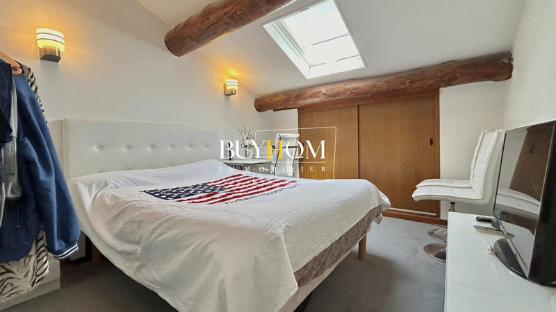 Appartement - 112 m² - 5 pièces