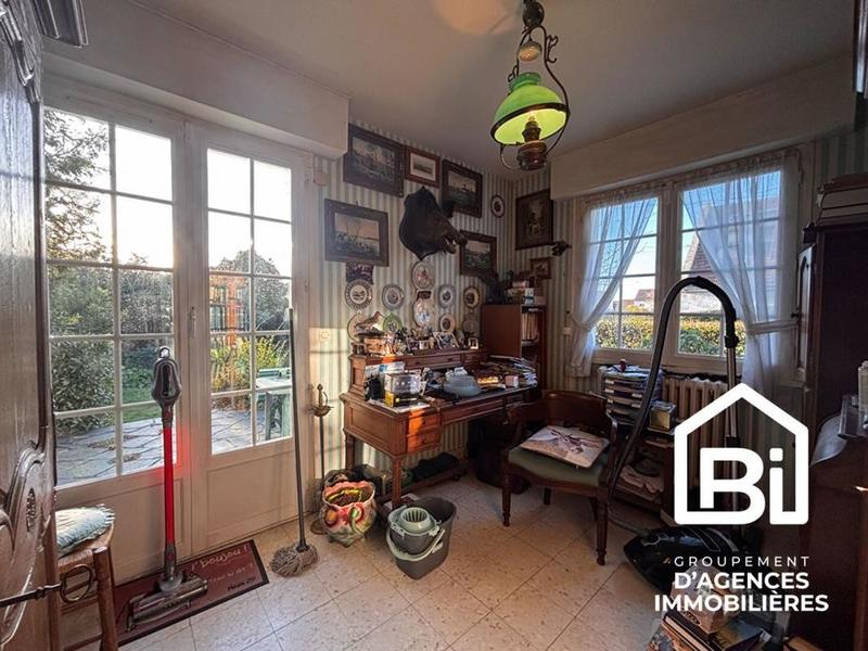 Maison - 151 m² - 7 pièces