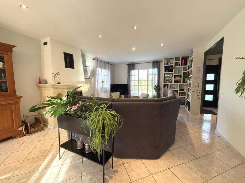 Maison traditionnelle - 191 m² - 8 pièces