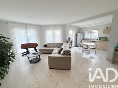 Maison - 112 m² - 4 pièces