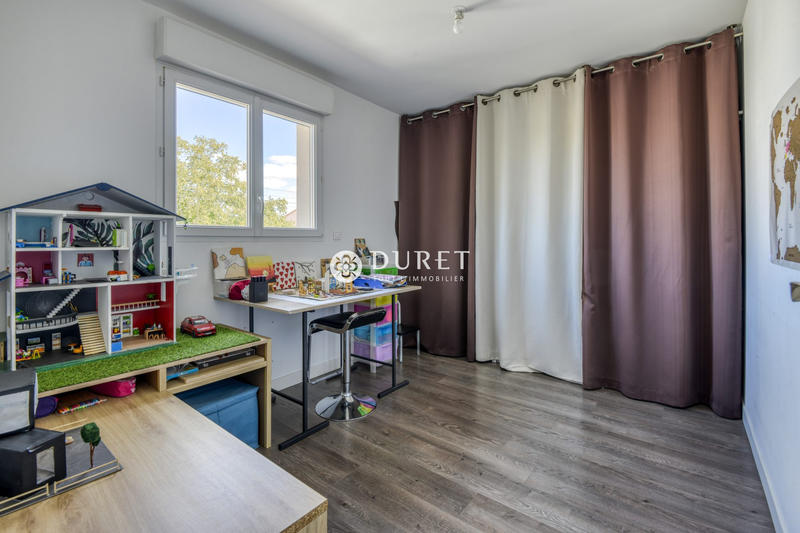 Maison traditionnelle - 123 m² - 6 pièces