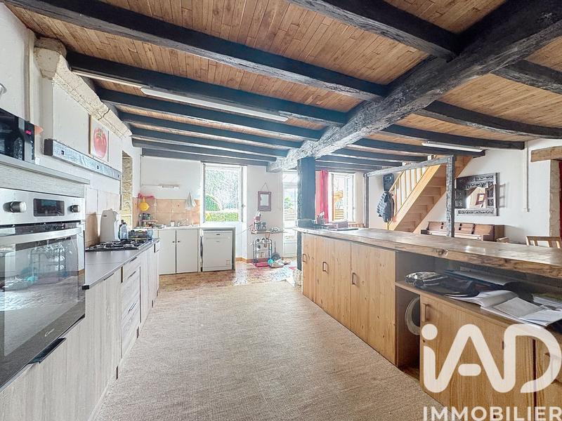 Maison - 165 m² - 8 pièces