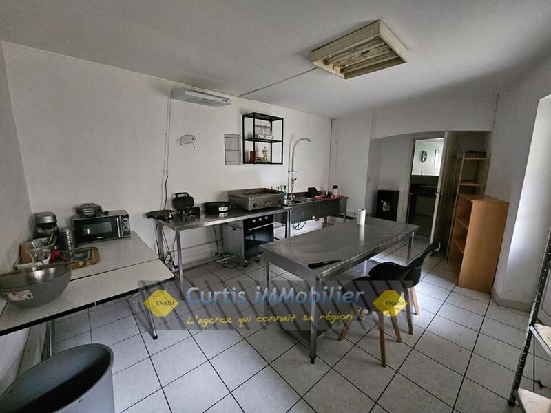 Local commercial - 70 m² - 3 pièces