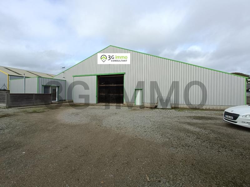 Local commercial - 1 500 m²
