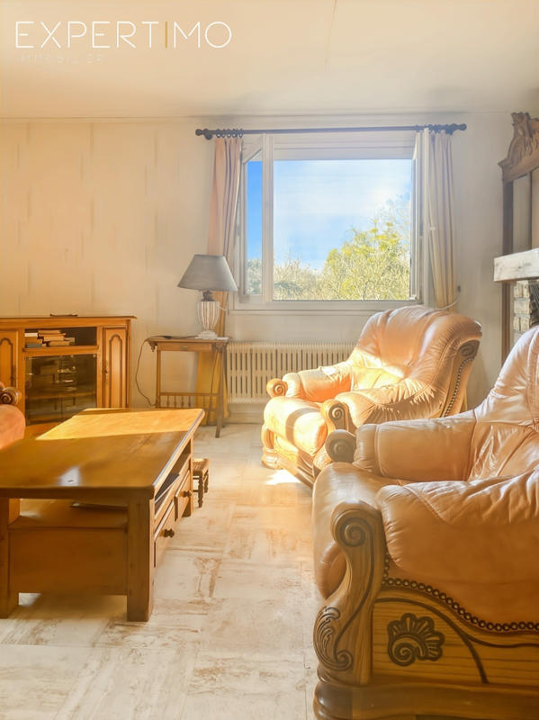 Maison - 80 m² - 5 pièces