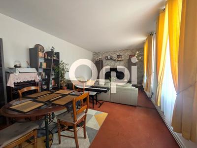 Maison - 84 m² - 4 pièces