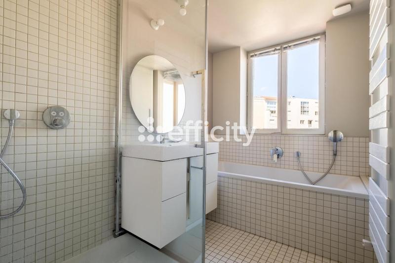 Appartement - 123 m² - 4 pièces