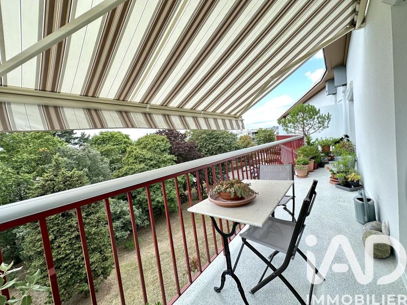 Appartement - 72 m² - 3 pièces