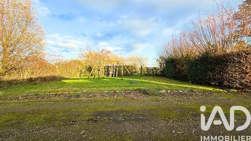 Maison - 196 m² - 9 pièces