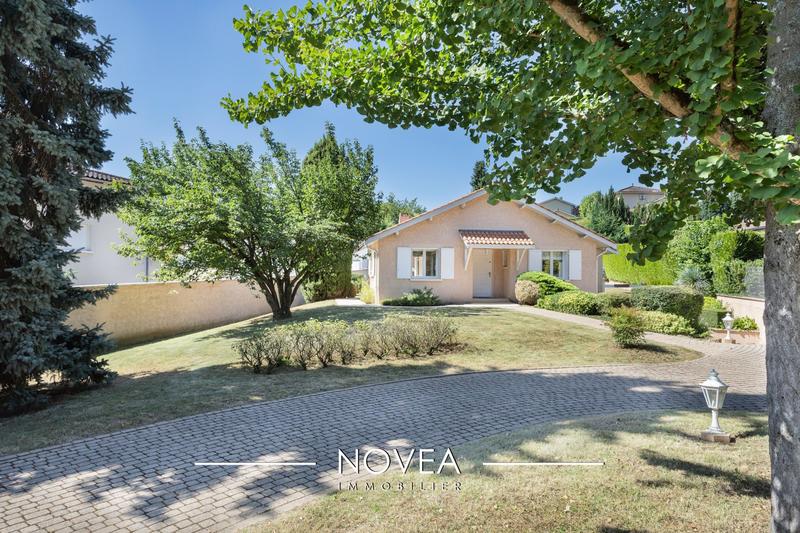 Maison - 162 m² - 6 pièces