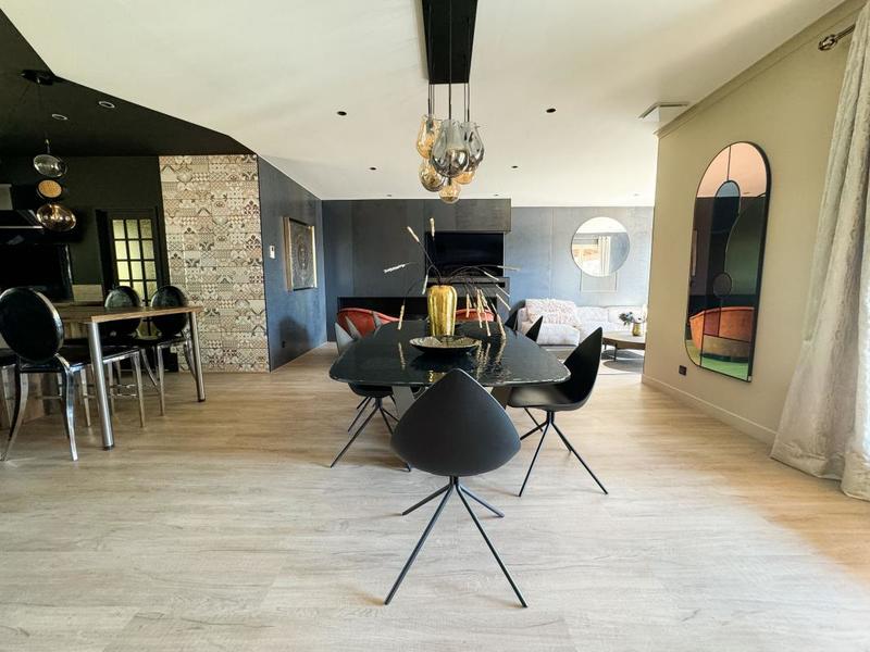 Villa - 160 m² - 5 pièces