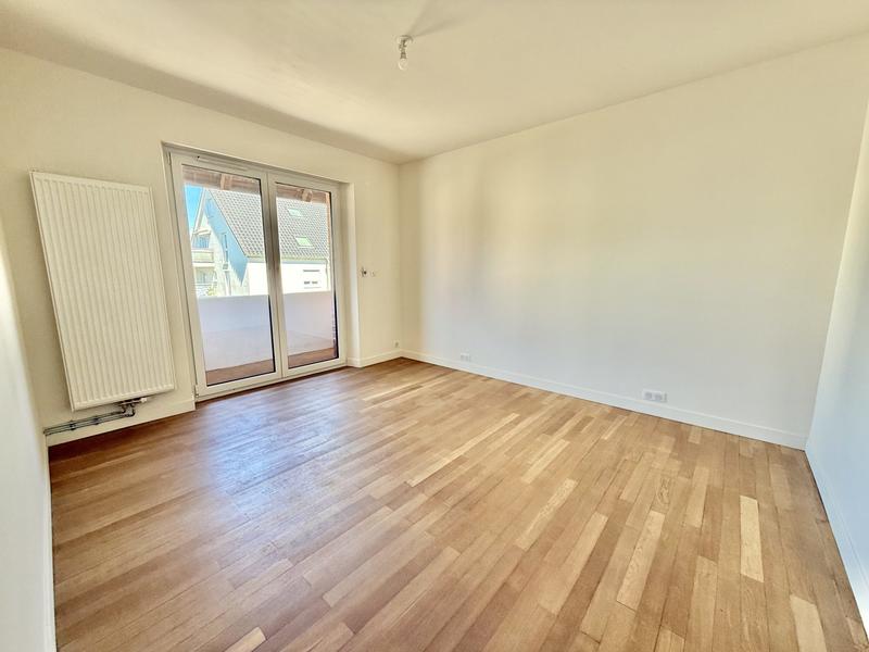 Maison - 121 m² - 7 pièces