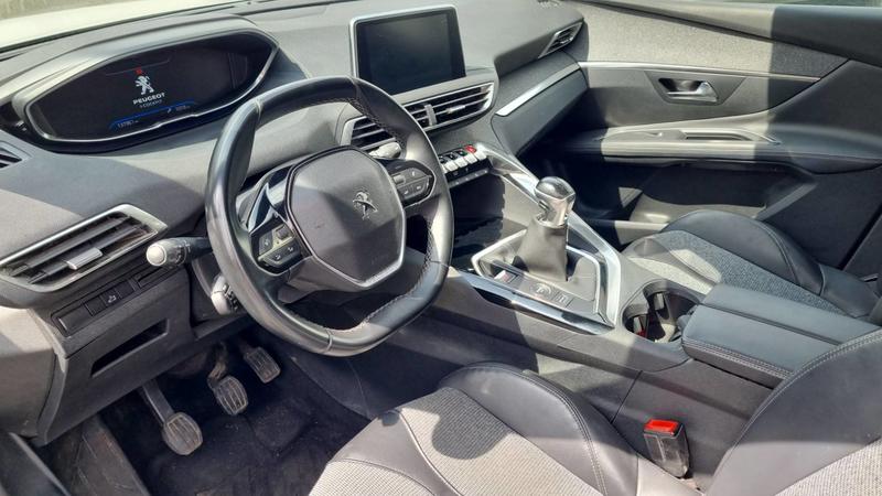 Peugeot 3008 1.2 PureTech 130 Allure Business - Entretien constructeur